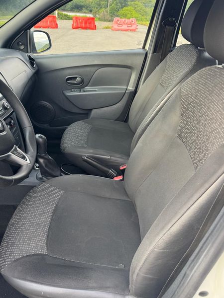 Renault Sandero • 2023 • 60,000 km 13