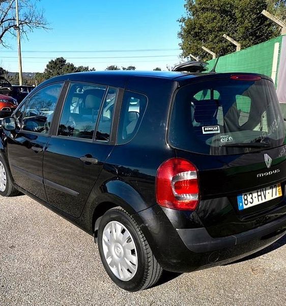 Renault Grand Modus • 2009 • 13,000 km 2