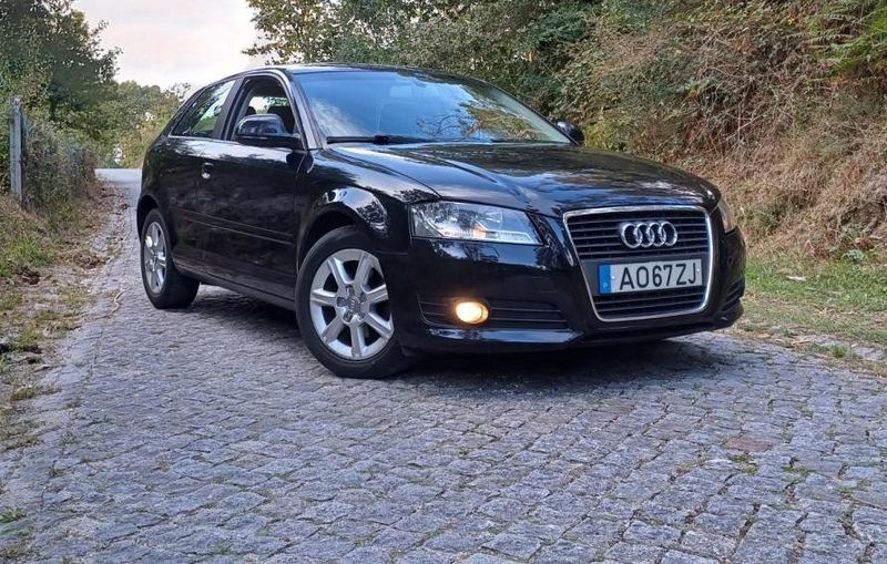 Audi A3 • 2009 • 200,000 km 1