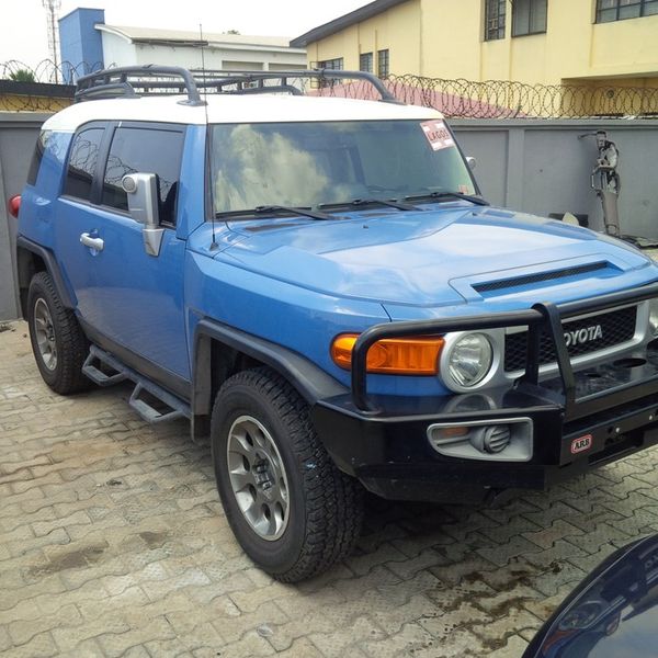 Toyota FJ Cruiser • 2012 • 21 km 1