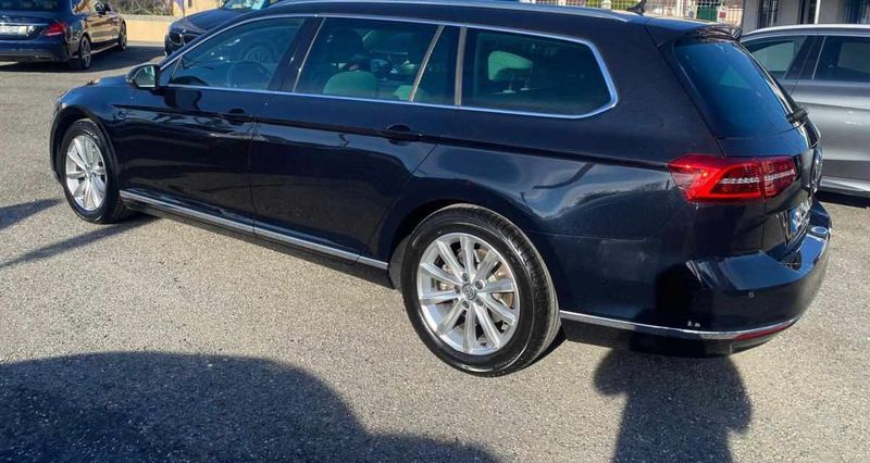 Volkswagen Passat • 2016 • 188,531 km 2