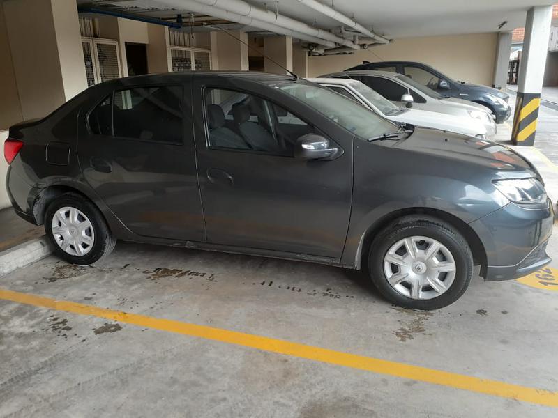 Renault Logan • 2019 • 53,450 km 2