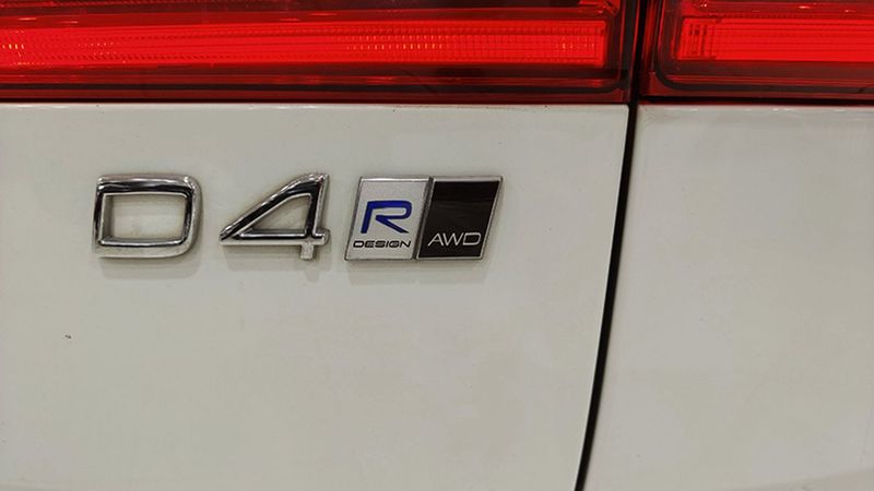 Volvo XC60 • 2018 • 77,477 km 5