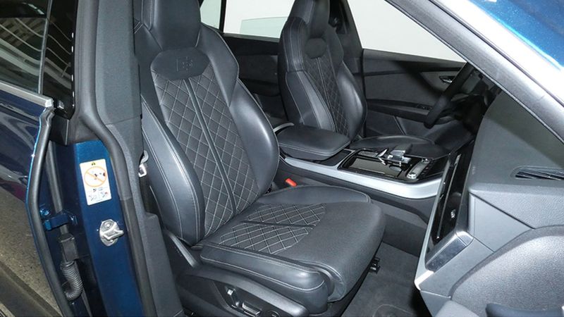 Audi Q8 • 2021 • 62,345 km 16