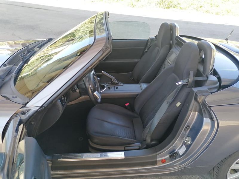 Mazda MX-5 • 2007 • 155,000 km 4