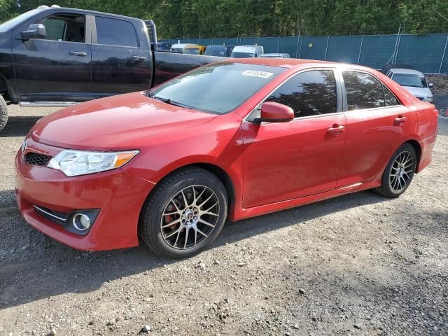Toyota Camry • 2014 • 10,000 mi 2