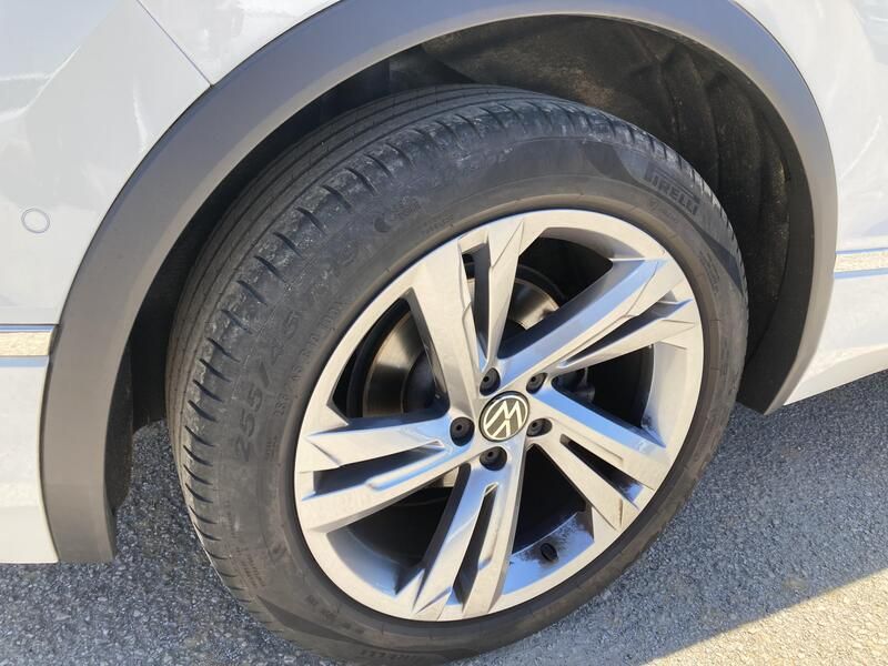 Volkswagen Tiguan • 2022 • 56,228 km 37