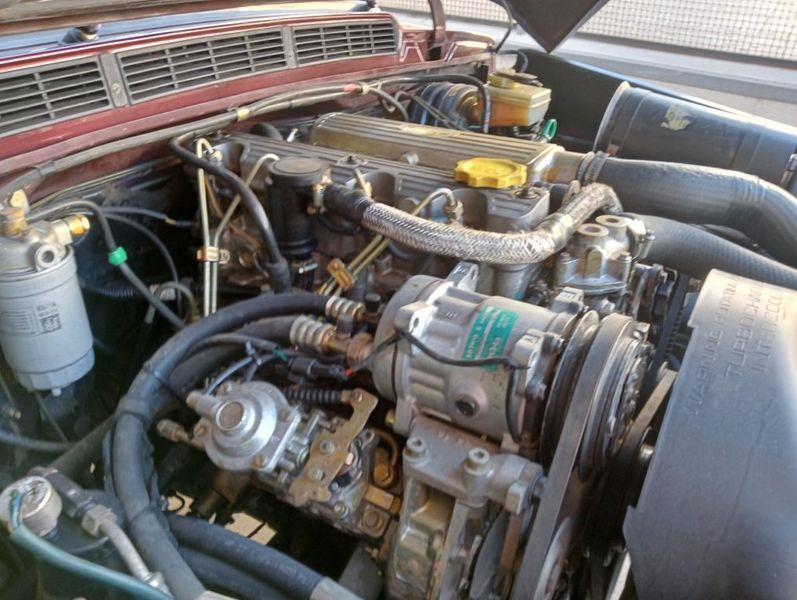 Land Rover Range Rover • 1994 • 380,000 km 11