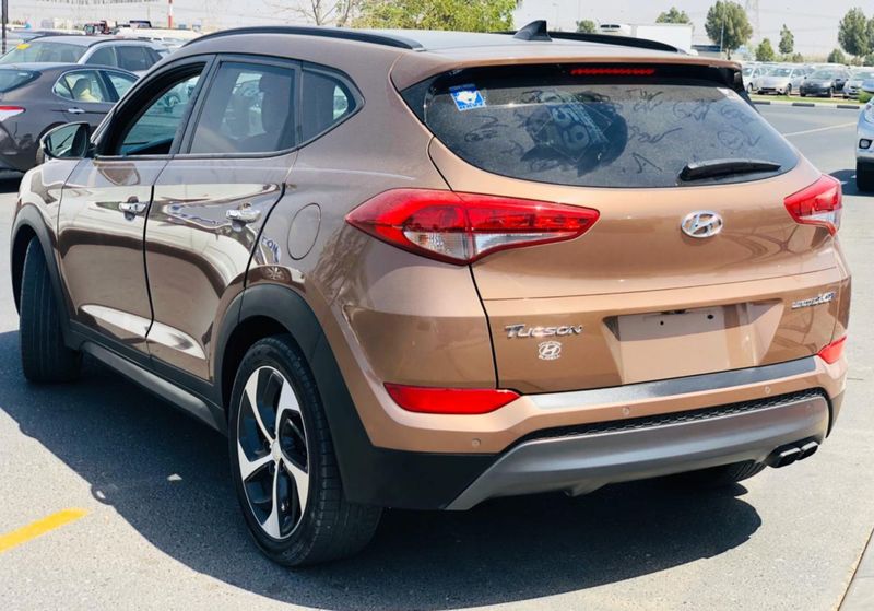Hyundai Tucson • 2019 • 5,000 km 3