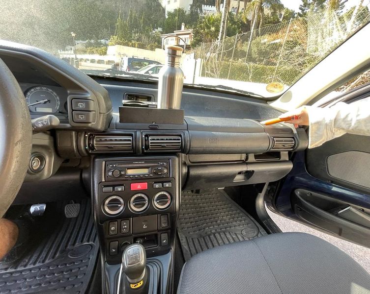 Land Rover Freelander • 2002 • 221,000 km 8