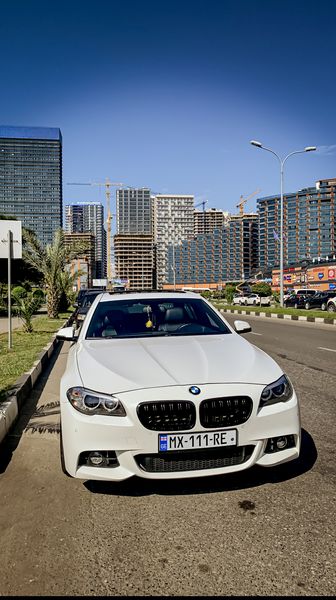 BMW 5 Series • 2016 • 76,000 km 1