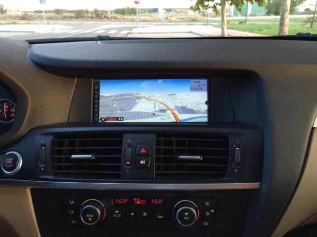 BMW X3 • 2012 • 191,000 km 8