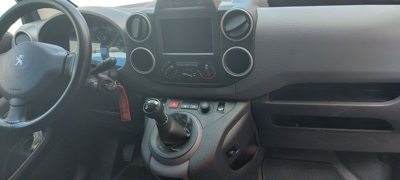 Peugeot 806 • 2017 • 130,000 km 3
