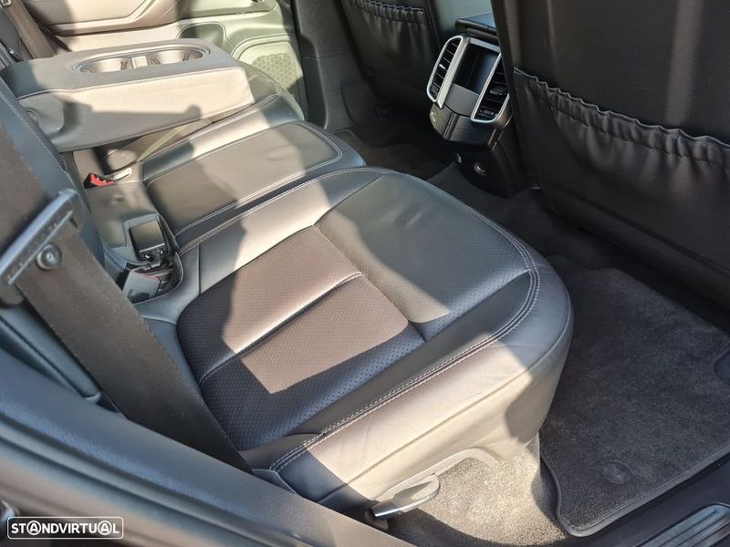 Porsche Cayenne • 2013 • 100,000 km 6