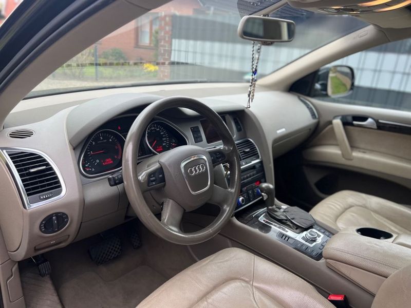Audi Q7 • 2007 • 249,000 km 2