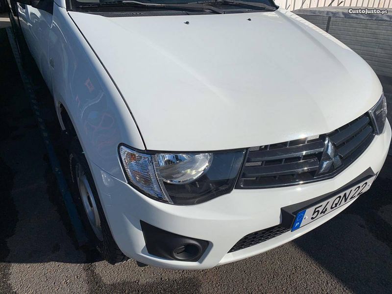Mitsubishi L200 Pick up • 2015 • 120,000 km 3