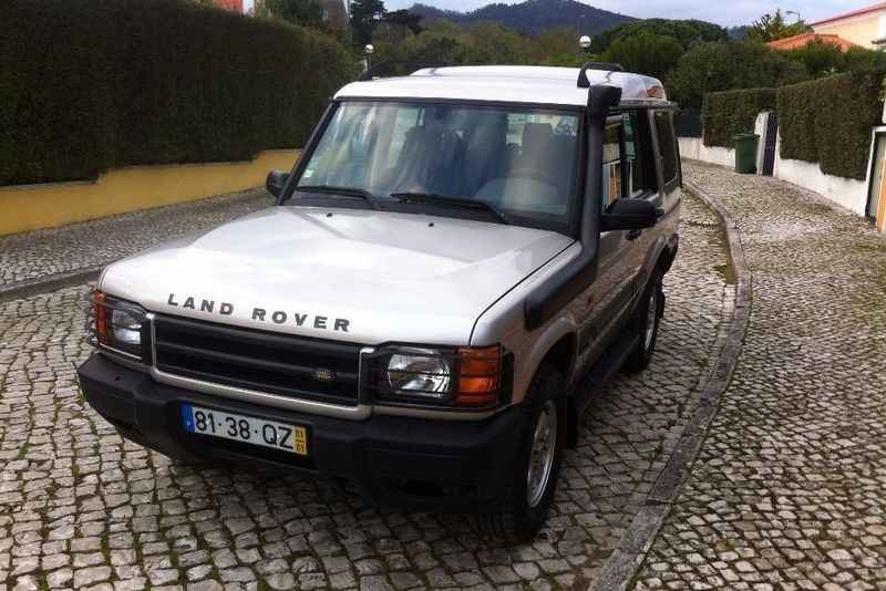 Land Rover Discovery • 2001 • 246,000 km 1