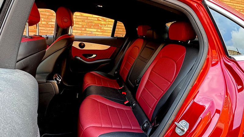 Mercedes-Benz GLC • 2020 • 65,285 km 7