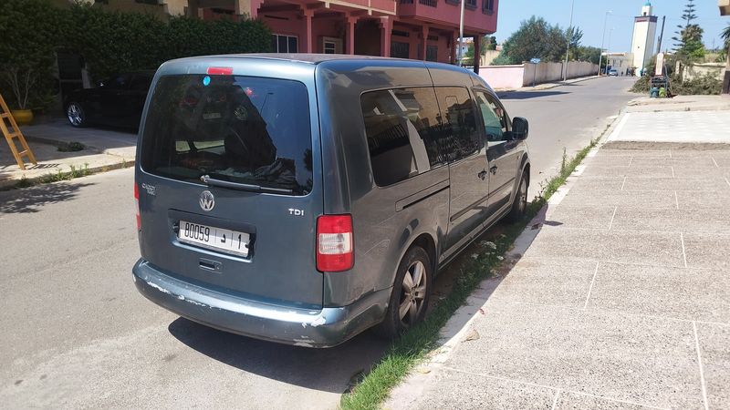 Volkswagen Caddy • 2008 • 271,000 km 4