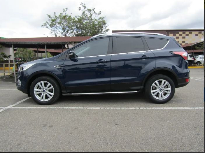 Ford Escape • 2019 • 85,000 km 3