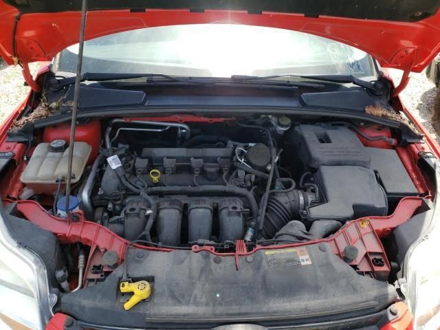 Ford Focus • 2014 • 10,000 mi 7