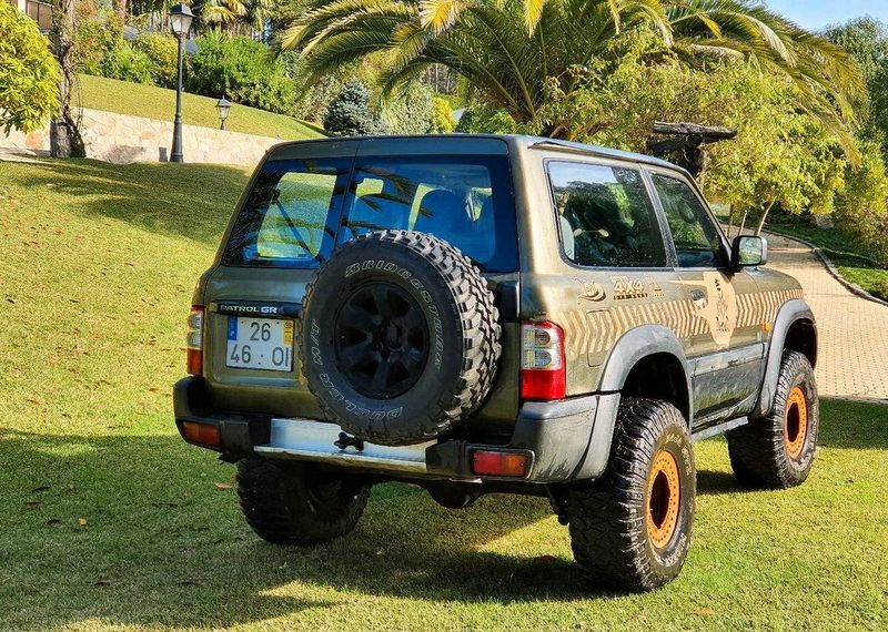 Nissan Patrol • 1999 • 200,000 km 2