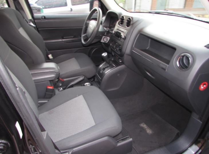 Jeep Patriot • 2009 • 177,600 km 7