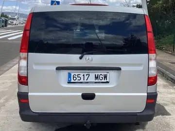 Mercedes-Benz 310 Van • 2010 • 157,500 km 3