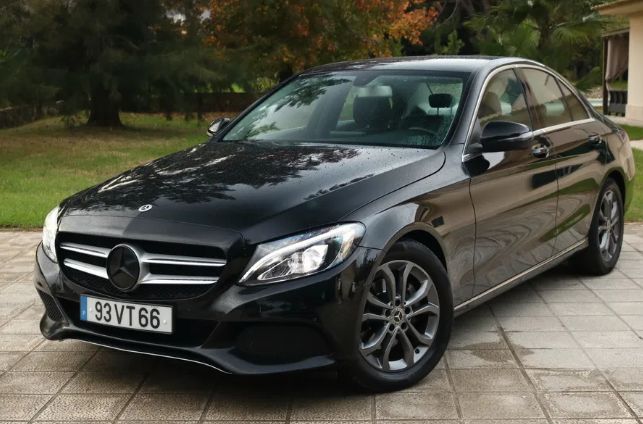 Mercedes-Benz C • 2018 • 122,573 km 1