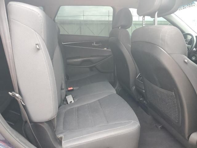 Kia Sorento • 2016 • 10,000 mi 9