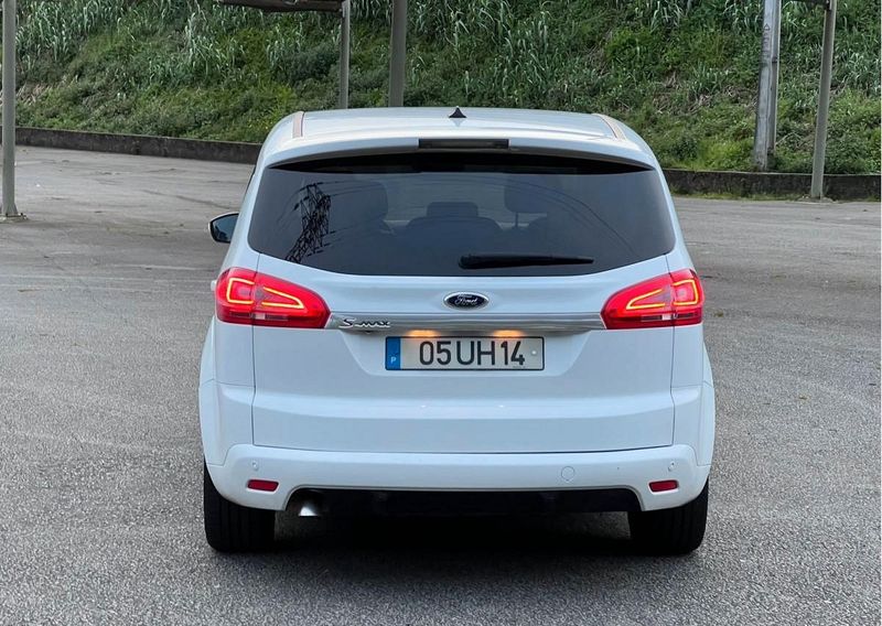 Ford C-Max • 2013 • 200,000 km 4