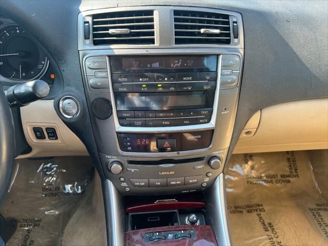 Lexus IS 250 C • 2007 • 121,131 km 8