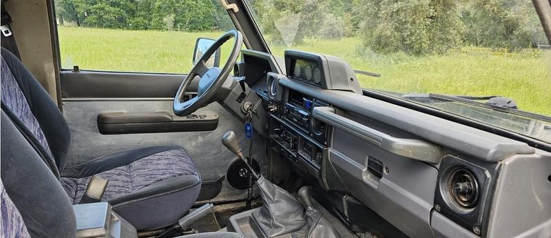 Toyota Land Cruiser • 1994 • 190,000 km 3
