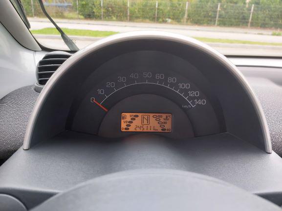 Smart Fortwo coupé • 2002 • 245,000 km 10