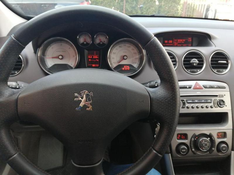 Peugeot 308 • 2007 • 181,000 km 3