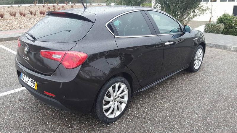 Alfa Romeo Giulietta • 2010 • 38,000 km 2