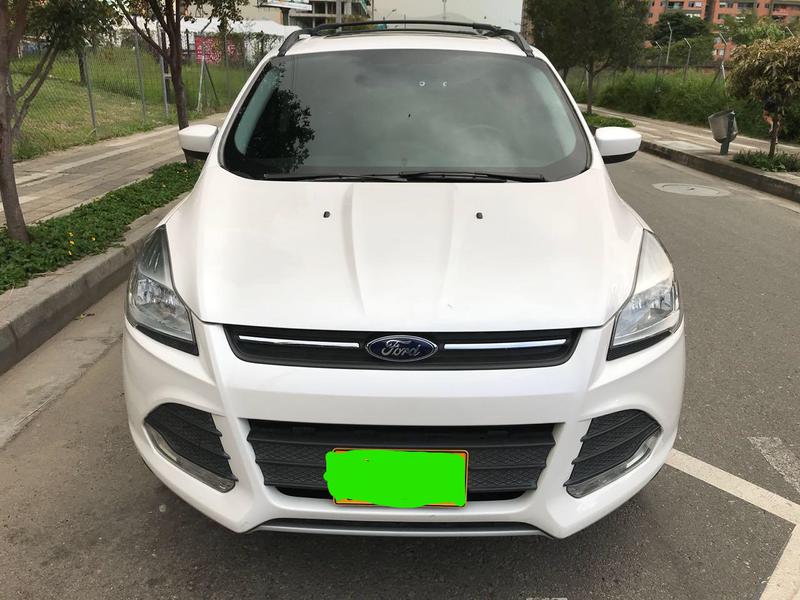 Ford Escape • 2014 • 69,000 km 1