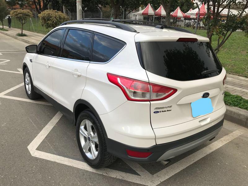 Ford Escape • 2014 • 69,000 km 8