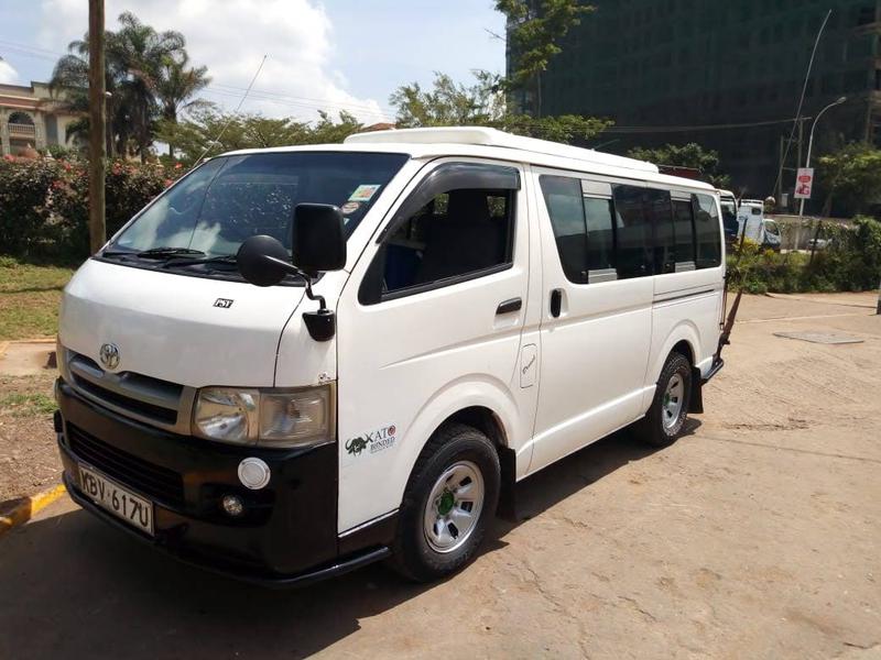 Toyota Hiace Van • 2007 • 500,000 km 4
