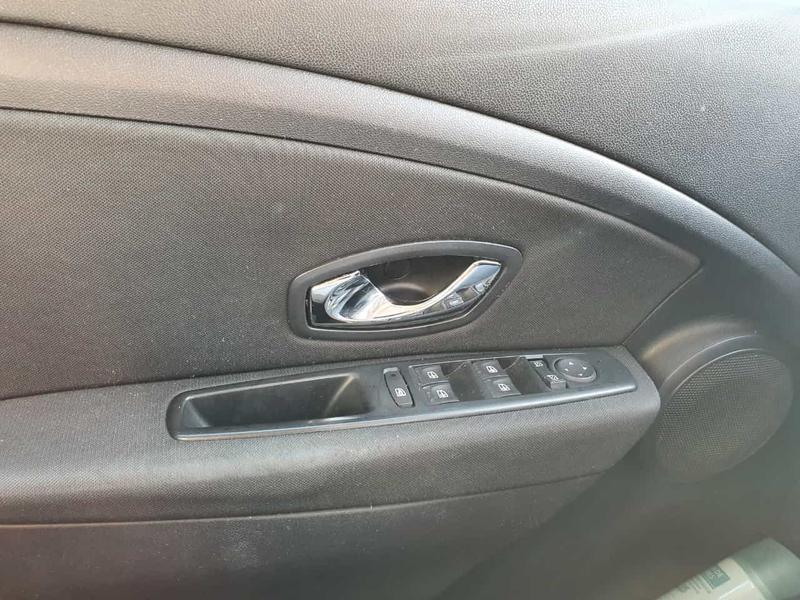 Renault Mégane • 2011 • 189,000 km 6