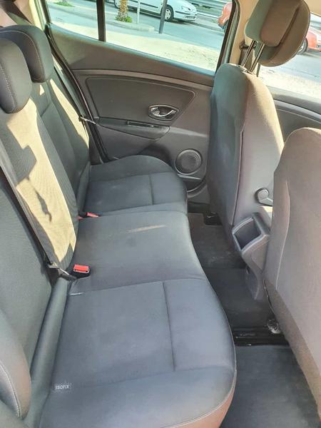 Renault Mégane • 2011 • 189,000 km 12