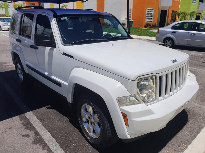 Jeep  • 2013 • 79,000 km 5