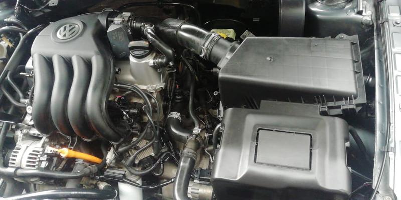 Volkswagen  • 2013 • 101,000 km 5