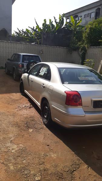 Toyota Avensis • 2004 • 157,000 km 8