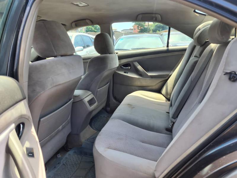 Toyota Camry • 2010 • 23,592 km 1