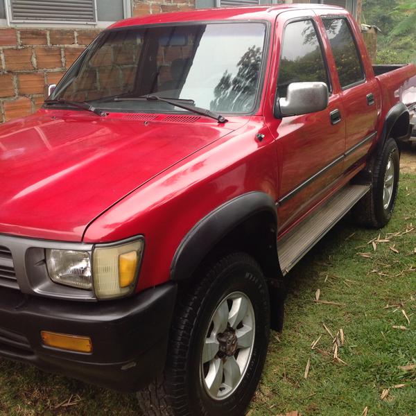 Toyota Hilux • 1997 • 360,000 km 2