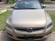 Honda Accord • 2006 • 170,000 km 6