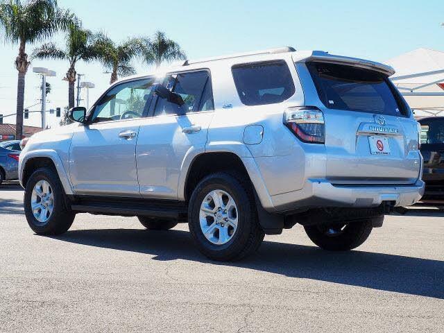 Toyota 4 Runner Limited • 2019 • 13,456 km 3