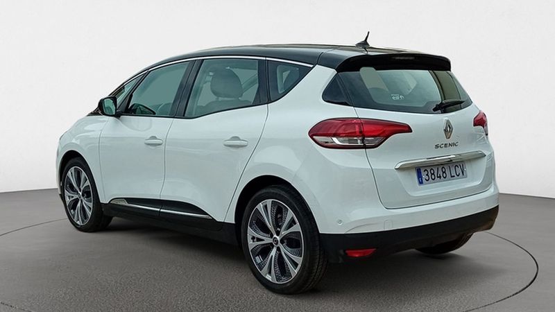 Renault Scénic • 2019 • 7,732 km 4