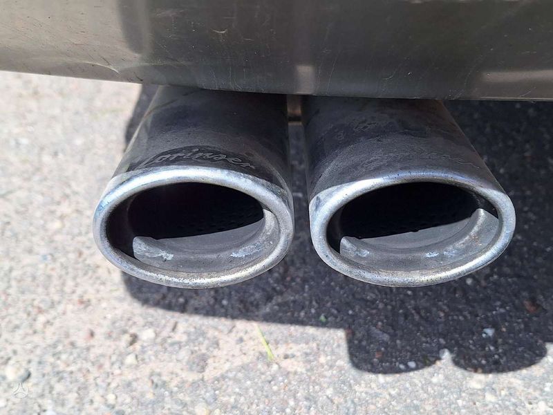 Mercedes-Benz 500 - 600 SEC Coupé • 1986 • 240,000 km 14